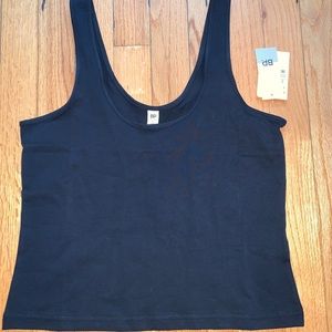 Scoop neck crop tank